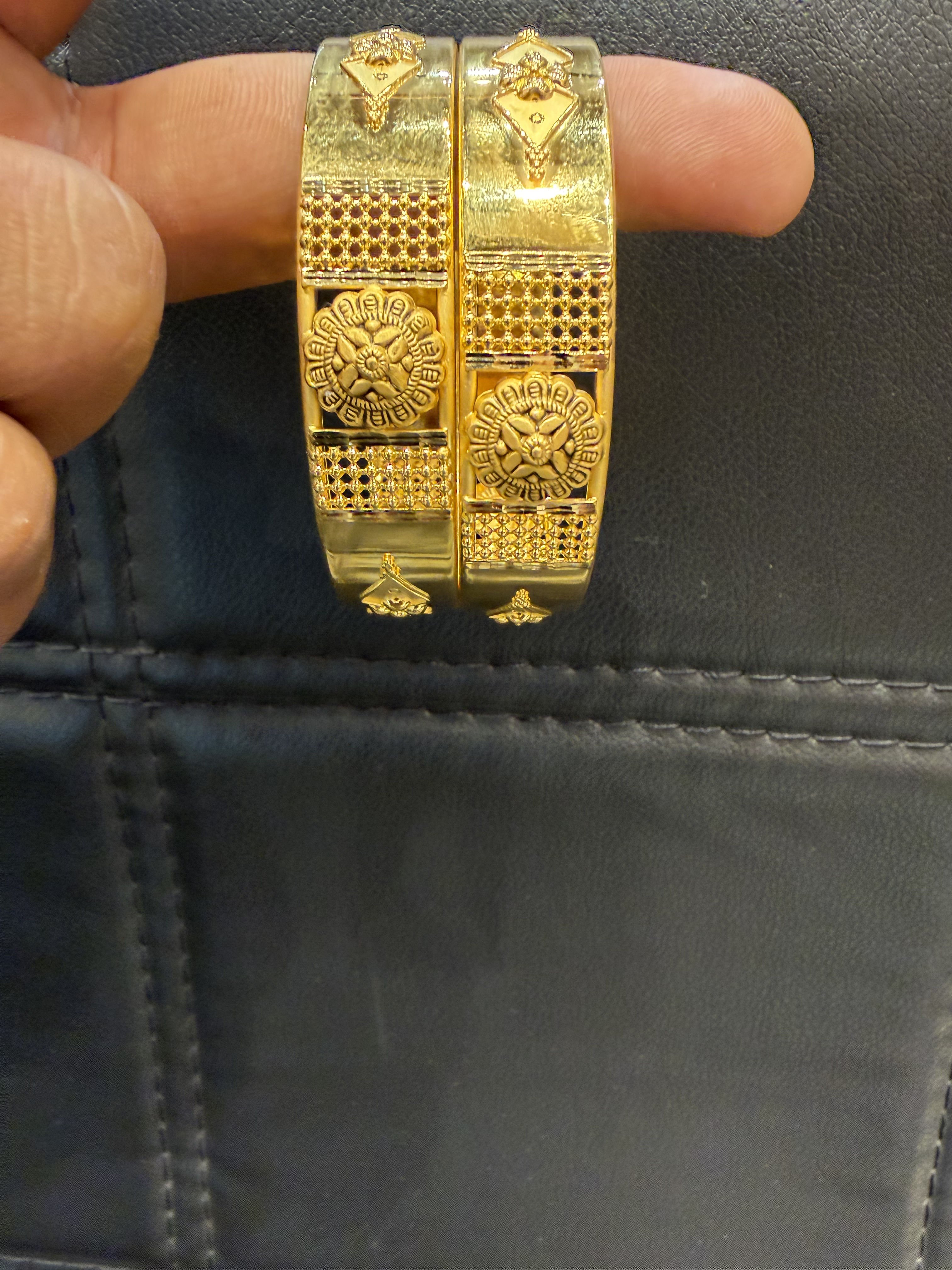 Timeless Gold